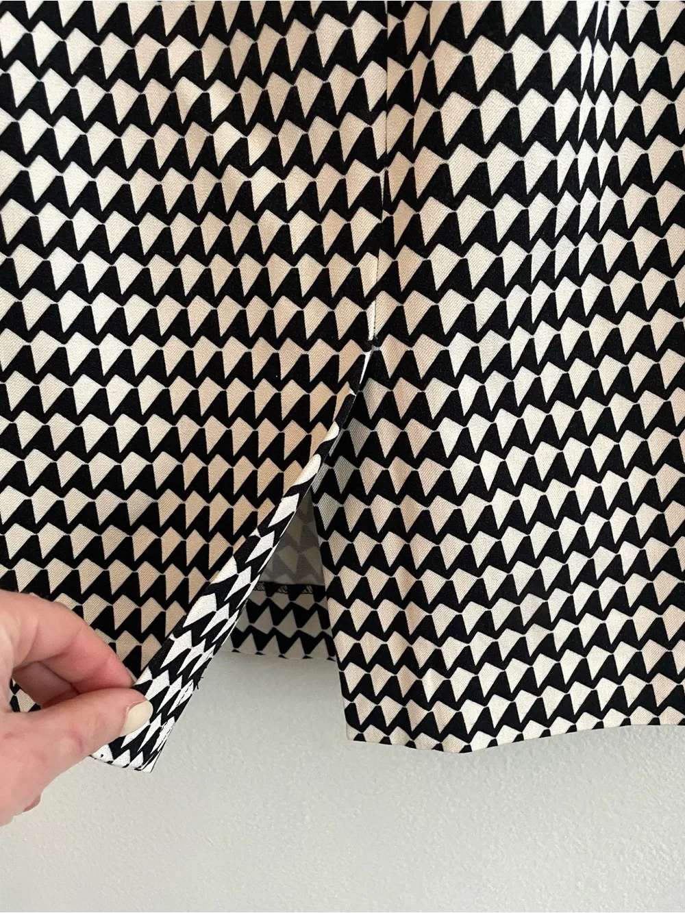 Black & White Geometric Pencil Skirt - Women's